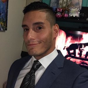 Meet your Posher, Victor